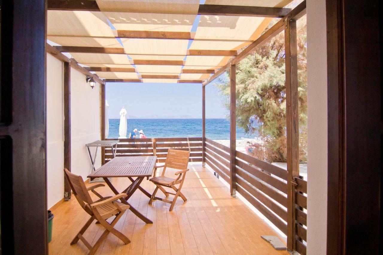 Villa Nisyros White Wave Mandrákion Esterno foto
