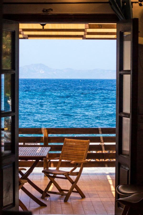 Villa Nisyros White Wave Mandrákion Esterno foto